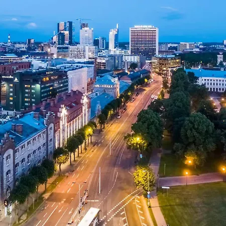 Cozy Loft Next To Old Town *